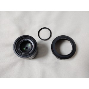 SONY Sonnar FE 55mm F1.8 ZA (SEL55F18Z) & B+W 49mm 007 CLEAR MRC nano